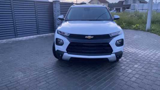 Chevrolet TrailBlazer III, 2020, пробег 29500 км Chevrolet TrailBlazer III, 2020, пробег 29500 км