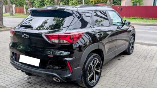 Chevrolet TrailBlazer III, 2021, пробег 56000 км Chevrolet TrailBlazer III, 2021, пробег 56000 км