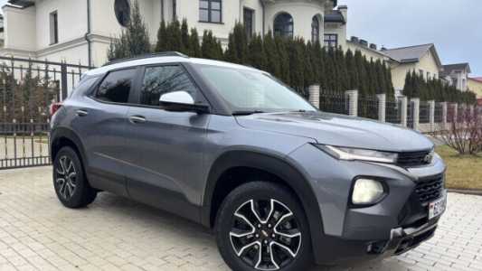 Chevrolet TrailBlazer III, 2021, пробег 59000 км Chevrolet TrailBlazer III, 2021, пробег 59000 км