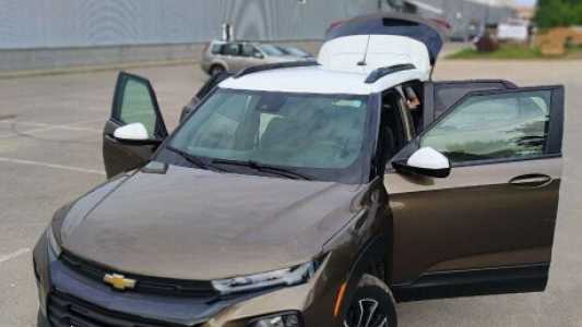Chevrolet TrailBlazer III, 2021, пробег 84200 км Chevrolet TrailBlazer III, 2021, пробег 84200 км