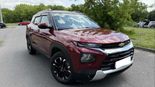 Chevrolet TrailBlazer III, 2022, пробег 69000 км Chevrolet TrailBlazer III, 2022, пробег 69000 км