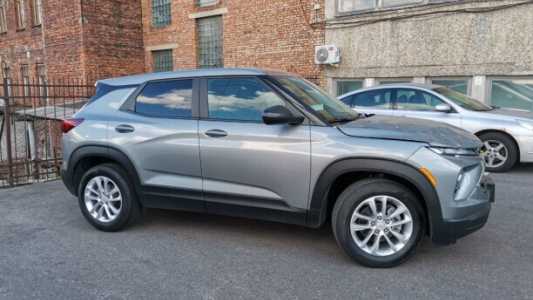Chevrolet TrailBlazer III Рестайлинг, 2023, пробег 21000 км Chevrolet TrailBlazer III Рестайлинг, 2023, пробег 21000 км