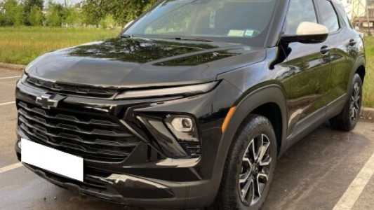 Chevrolet TrailBlazer III Рестайлинг, 2023, пробег 30300 км Chevrolet TrailBlazer III Рестайлинг, 2023, пробег 30300 км