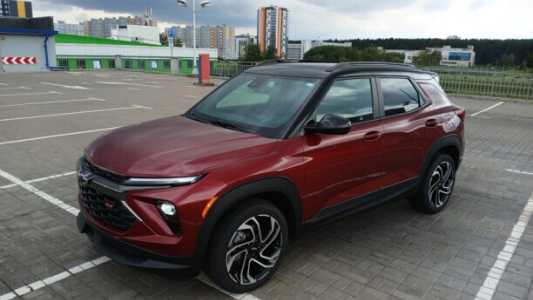 Chevrolet TrailBlazer III Рестайлинг, 2023, пробег 4800 км Chevrolet TrailBlazer III Рестайлинг, 2023, пробег 4800 км