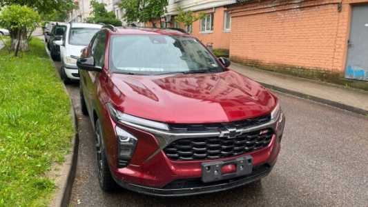 Chevrolet Trax II, 2023, пробег 14000 км Chevrolet Trax II, 2023, пробег 14000 км