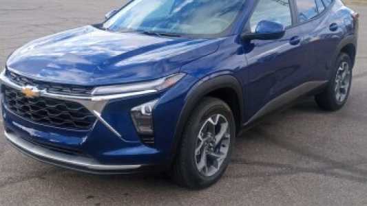 Chevrolet Trax II, 2023, пробег 3000 км
