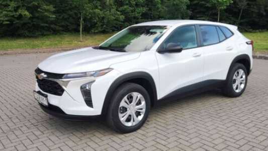 Chevrolet Trax II, 2023, пробег 30450 км