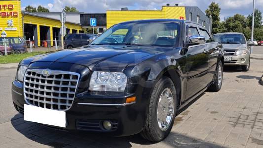 Chrysler 300C I