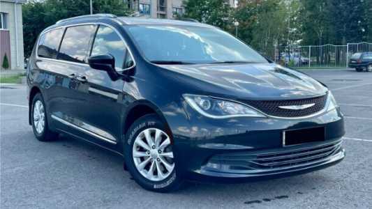 Chrysler Pacifica RU, 2019, пробег 109000 км