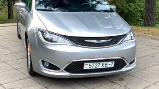 Chrysler Pacifica RU, 2019, пробег 114000 км