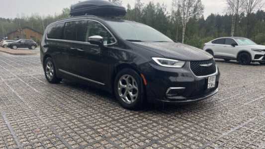 Chrysler Pacifica RU  Рестайлинг, 2022, пробег 35000 км