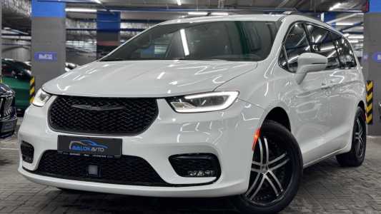 Chrysler Pacifica RU Рестайлинг