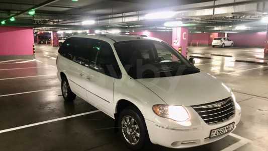 Chrysler Town and Country IV Рестайлинг