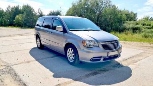 Chrysler Town and Country V  Рестайлинг, 2016, пробег 176800 км