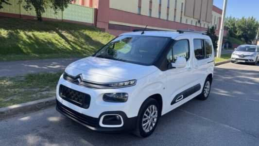 Citroen Berlingo III, 2019, пробег 128000 км