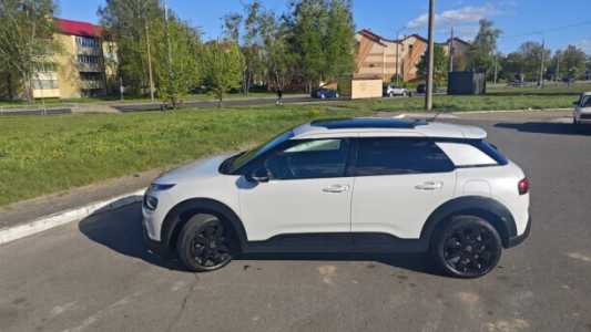 Citroen C4 Cactus I Рестайлинг, 2020, пробег 105560 км Citroen C4 Cactus I Рестайлинг, 2020, пробег 105560 км