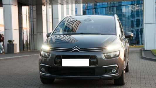 Citroen C4 Grand Spacetourer , 2018, пробег 163000 км Citroen C4 Grand Spacetourer , 2018, пробег 163000 км