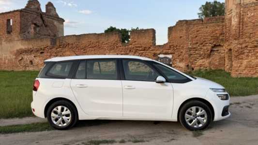 Citroen C4 Grand Spacetourer , 2019, пробег 196000 км Citroen C4 Grand Spacetourer , 2019, пробег 196000 км