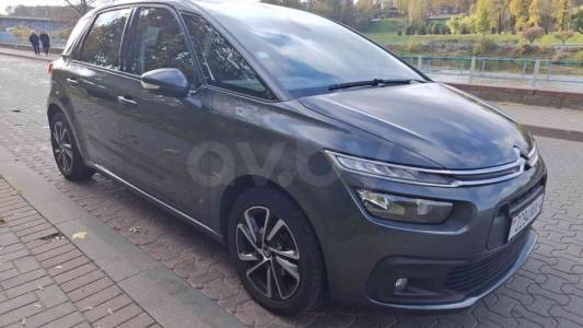 Citroen C4 Picasso II Рестайлинг