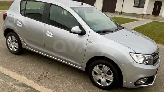 Dacia Sandero II Рестайлинг