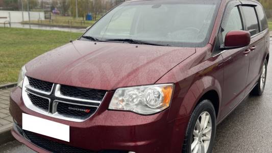 Dodge Caravan V