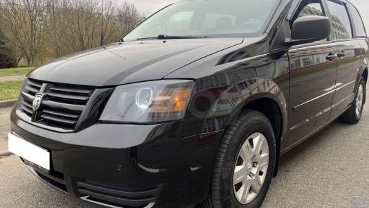 Dodge Grand Caravan V