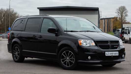 Dodge Grand Caravan V Рестайлинг