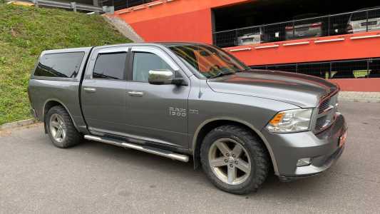 Dodge RAM IV