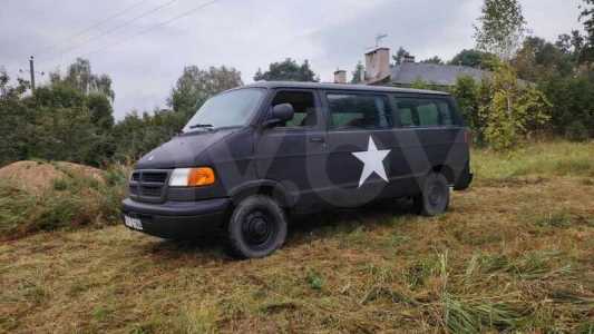 Dodge Ram van III