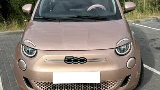 Fiat 500е II, 2021, пробег 70000 км
