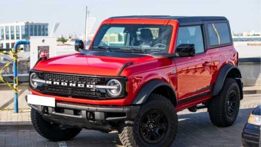 Ford Bronco VI, 2021, пробег 12800 км Ford Bronco VI, 2021, пробег 12800 км