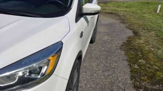 Ford Escape III Рестайлинг, 2016, пробег 144000 км Ford Escape III Рестайлинг, 2016, пробег 144000 км