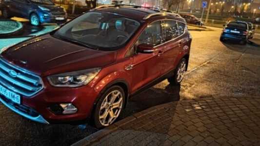 Ford Escape III  Рестайлинг, 2017, пробег 106000 км