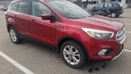 Ford Escape III Рестайлинг, 2017, пробег 112000 км Ford Escape III Рестайлинг, 2017, пробег 112000 км