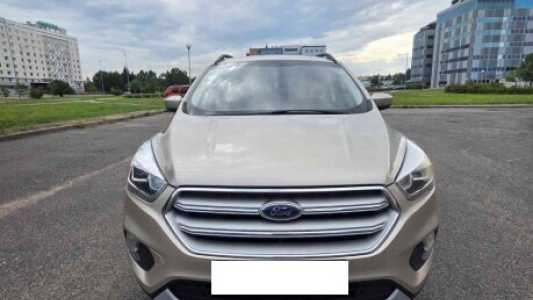 Ford Escape III  Рестайлинг, 2017, пробег 173000 км