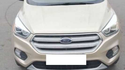 Ford Escape III  Рестайлинг, 2017, пробег 181922 км
