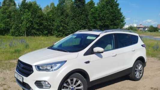 Ford Escape III Рестайлинг, 2017, пробег 89100 км Ford Escape III Рестайлинг, 2017, пробег 89100 км