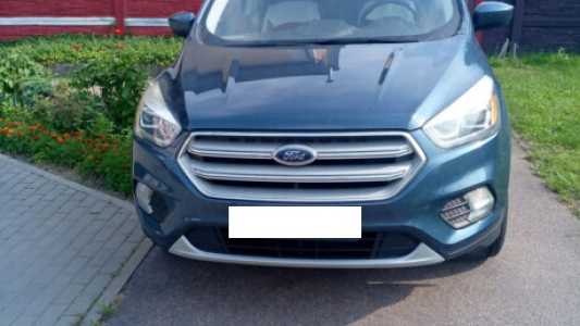 Ford Escape III Рестайлинг, 2017, пробег 94000 км Ford Escape III Рестайлинг, 2017, пробег 94000 км