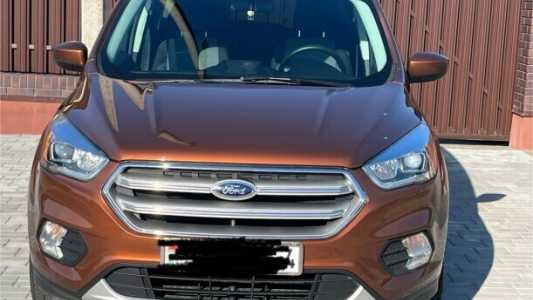 Ford Escape III  Рестайлинг, 2017, пробег 98000 км