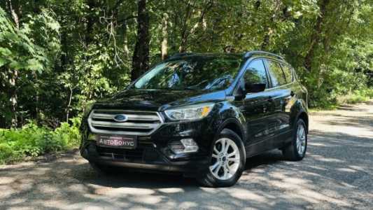 Ford Escape III Рестайлинг, 2018, пробег 130000 км Ford Escape III Рестайлинг, 2018, пробег 130000 км
