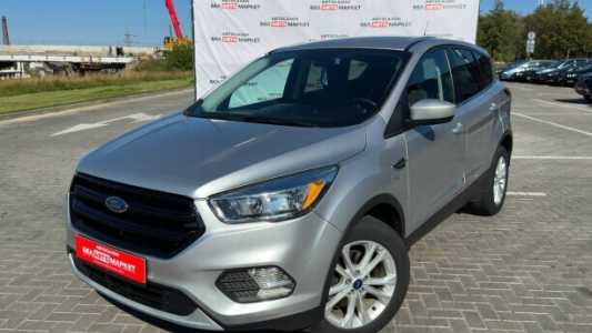 Ford Escape III Рестайлинг, 2018, пробег 133000 км Ford Escape III Рестайлинг, 2018, пробег 133000 км