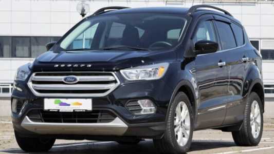 Ford Escape III Рестайлинг, 2018, пробег 150000 км Ford Escape III Рестайлинг, 2018, пробег 150000 км