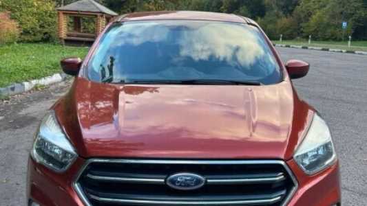 Ford Escape III Рестайлинг, 2018, пробег 61000 км Ford Escape III Рестайлинг, 2018, пробег 61000 км