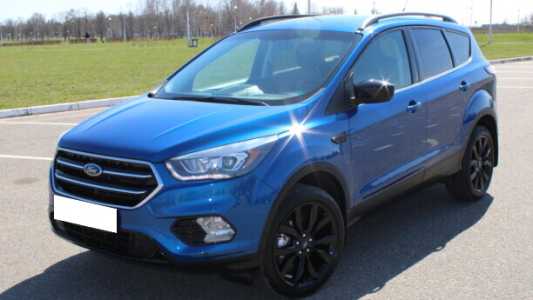 Ford Escape III Рестайлинг, 2018, пробег 61000 км Ford Escape III Рестайлинг, 2018, пробег 61000 км