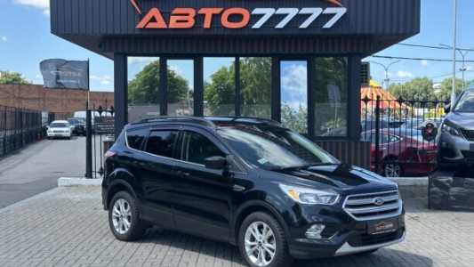 Ford Escape III Рестайлинг, 2018, пробег 61293 км Ford Escape III Рестайлинг, 2018, пробег 61293 км