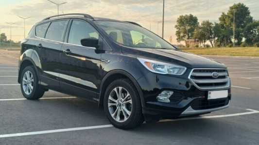 Ford Escape III  Рестайлинг, 2018, пробег 74800 км