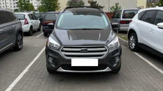 Ford Escape III Рестайлинг, 2018, пробег 80000 км Ford Escape III Рестайлинг, 2018, пробег 80000 км