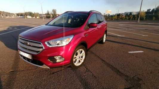 Ford Escape III Рестайлинг, 2018, пробег 85000 км Ford Escape III Рестайлинг, 2018, пробег 85000 км