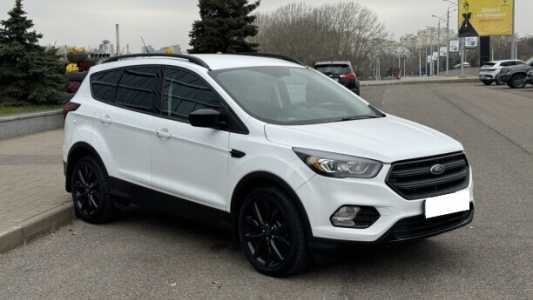 Ford Escape III Рестайлинг, 2018, пробег 86365 км Ford Escape III Рестайлинг, 2018, пробег 86365 км