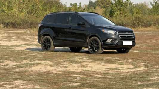 Ford Escape III Рестайлинг, 2018, пробег 90000 км Ford Escape III Рестайлинг, 2018, пробег 90000 км